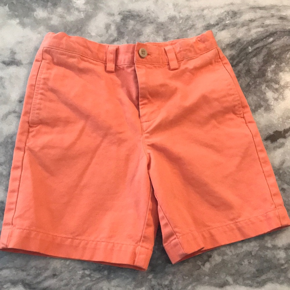Vineyard Vines boy short 7